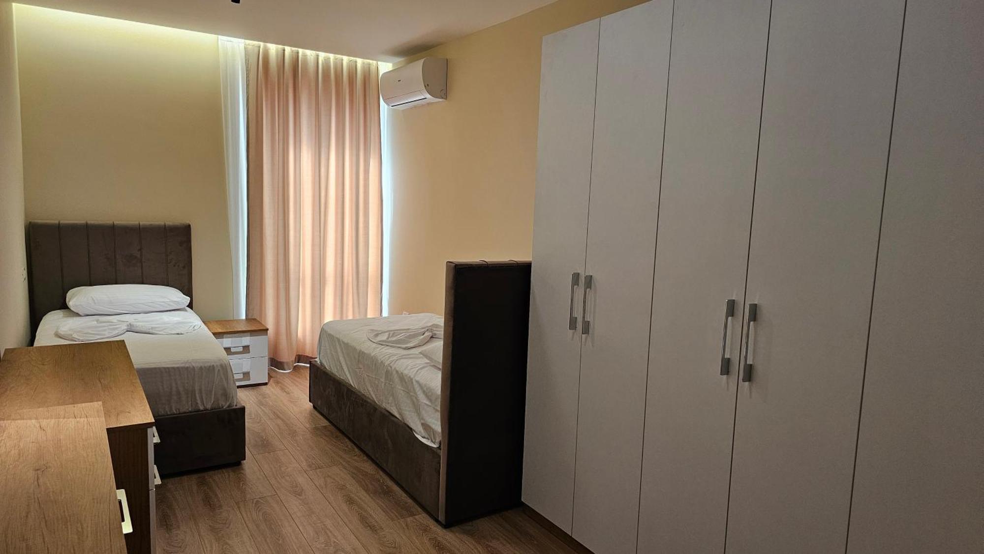 Tirana Airport Apartment Экстерьер фото
