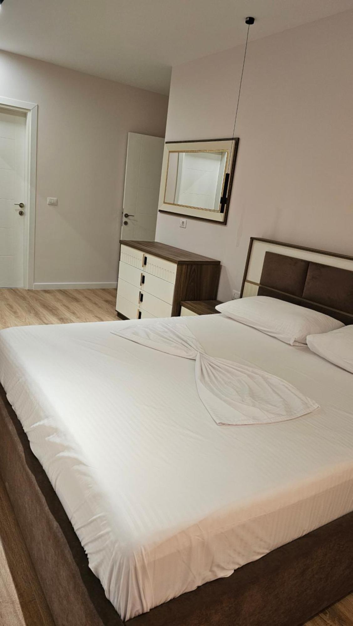 Tirana Airport Apartment Экстерьер фото